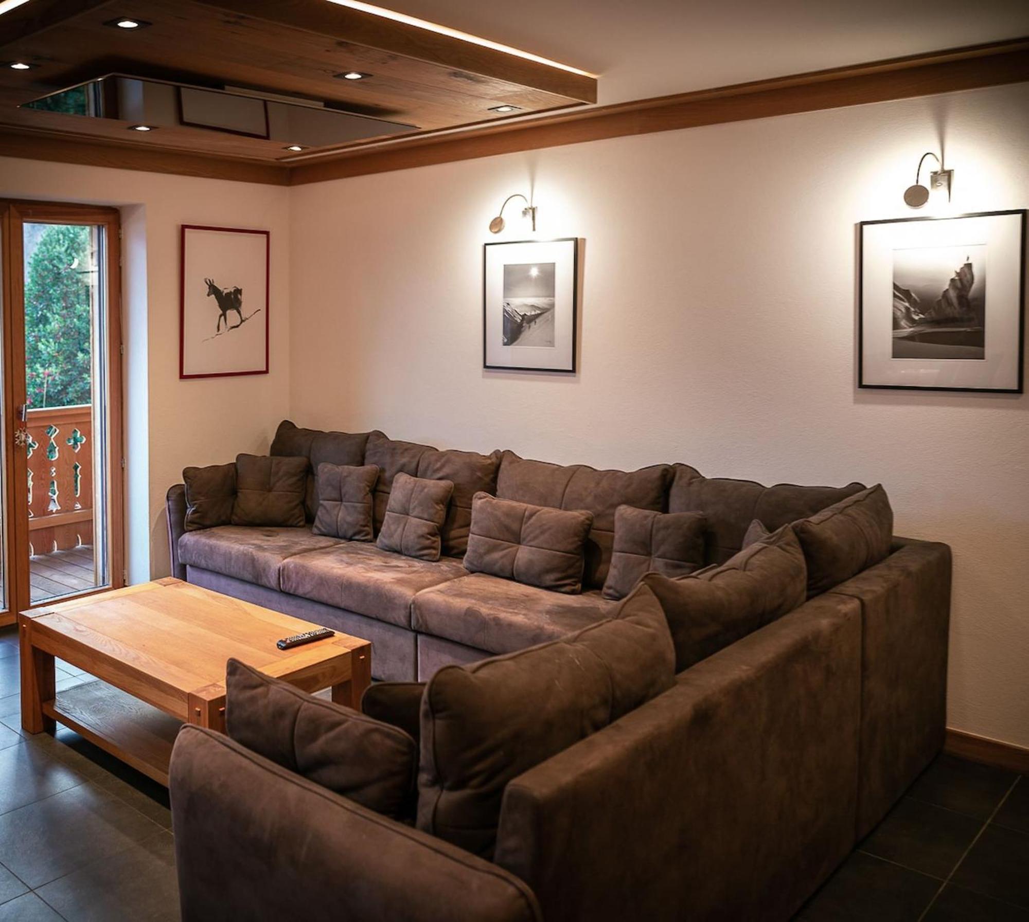 Apartment Les Ecureuils -renove 100m2 - 8per - Skis Aux Pieds - Vue Sur La Montagne *